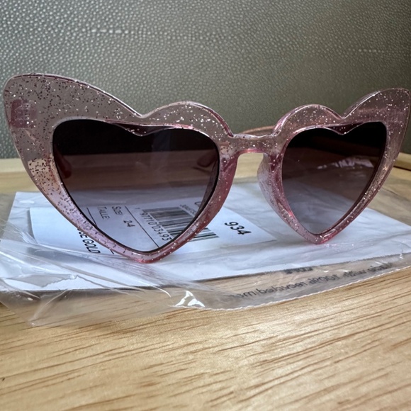 Rose Gold and Glitter Sunglasses - Picture 3 of 3